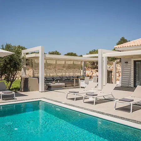 Villa Anelle Karavádhos